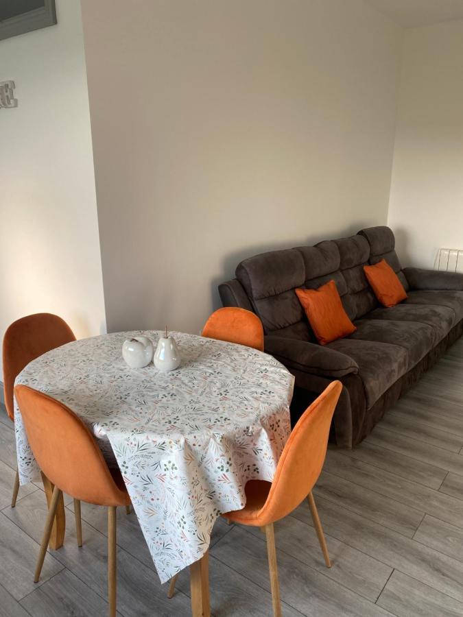 Hill Top View Apartment Лехинч Екстериор снимка